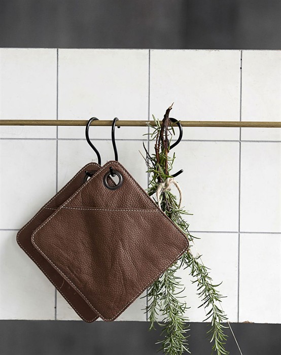 GRYDELAPPER BRUN LÆDER