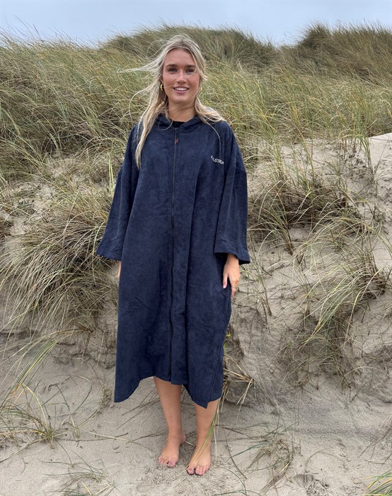 Kalstrup Poncho med Zip - Navy