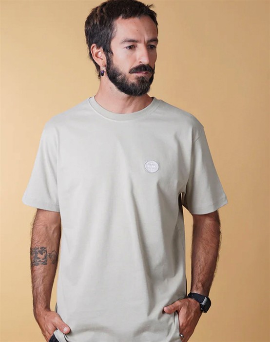 Globe Brushed T-shirt