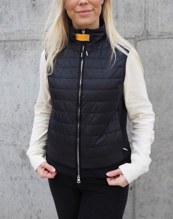Hennie Hybrid Vest