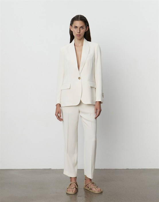 Hector Classic Gabardine Blazer