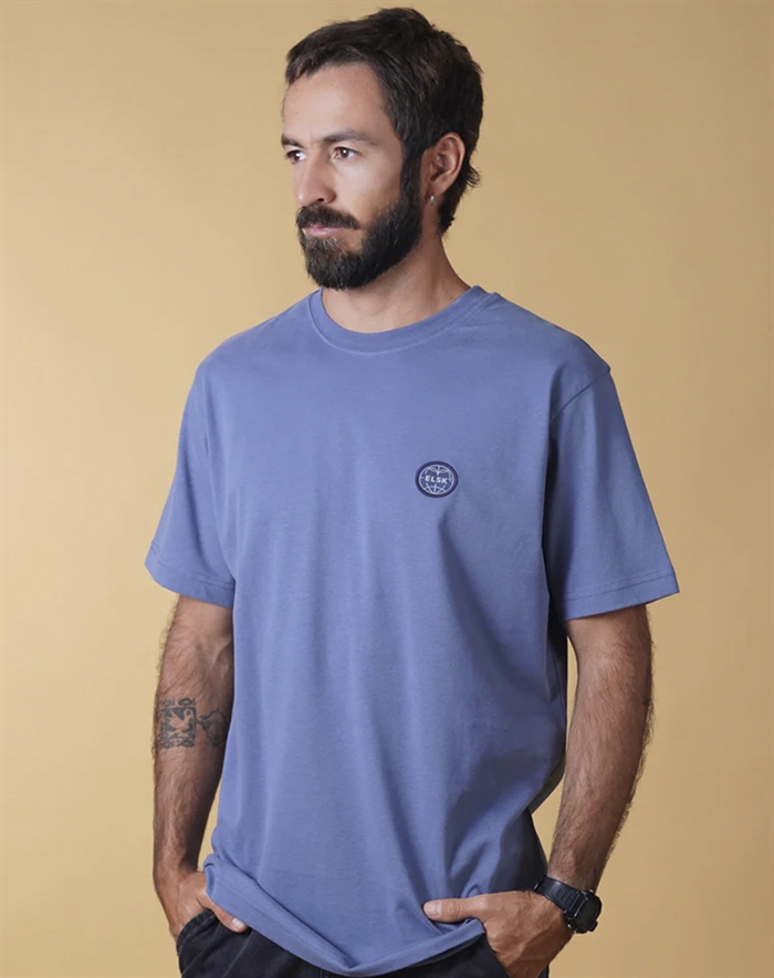 GLOBE BRUSHED TSHIRT