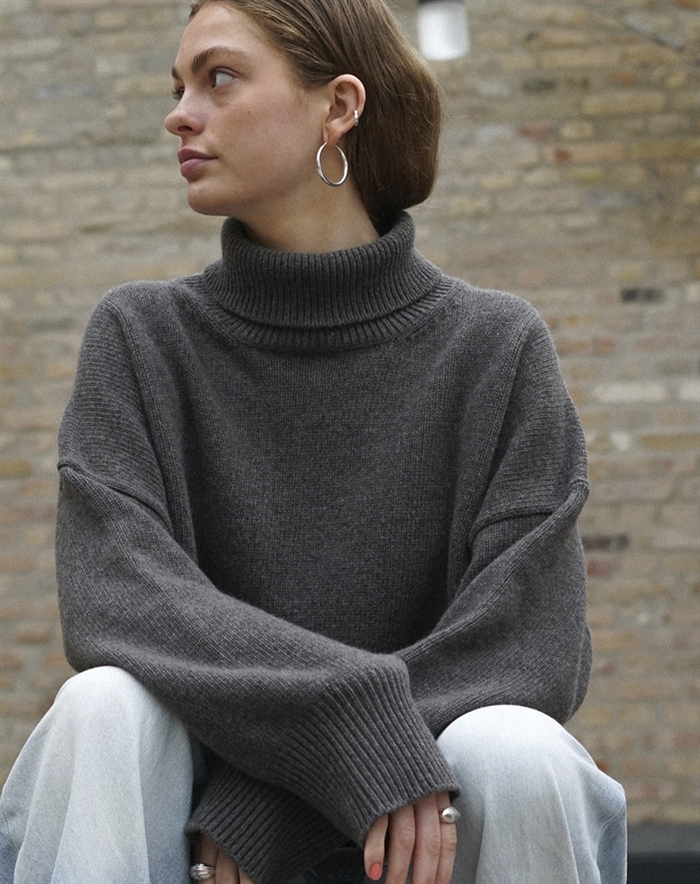 Elsk - Highneck Woman\'s Recycled Wool Strik - Earth Taupe
