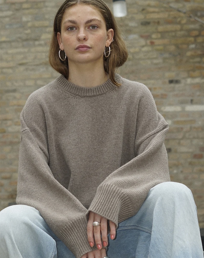 Elsk - Roundneck Woman\'s Recycled Wool Strik - Sandy Beige 