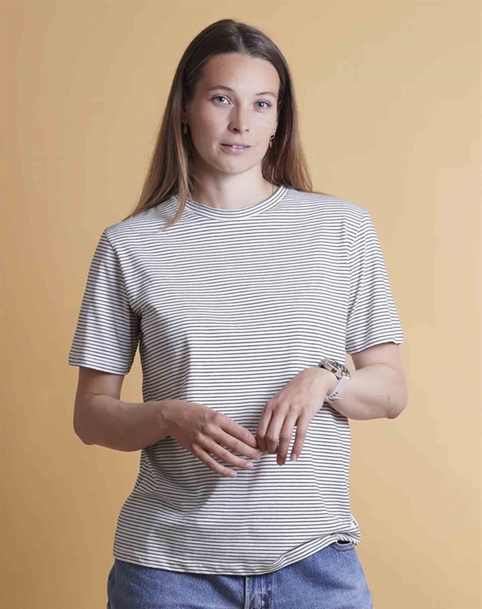 Elsk - Striped Casual T-Shirt - White Black