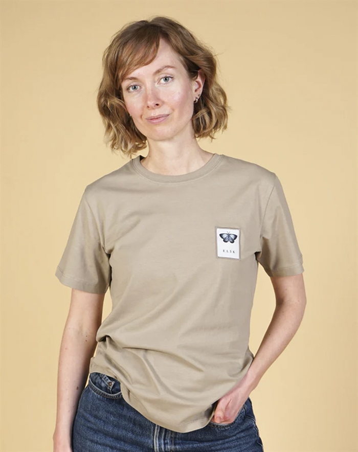 Elsk - Blaafugl Womens Casual T-shirt - Cashew Beige