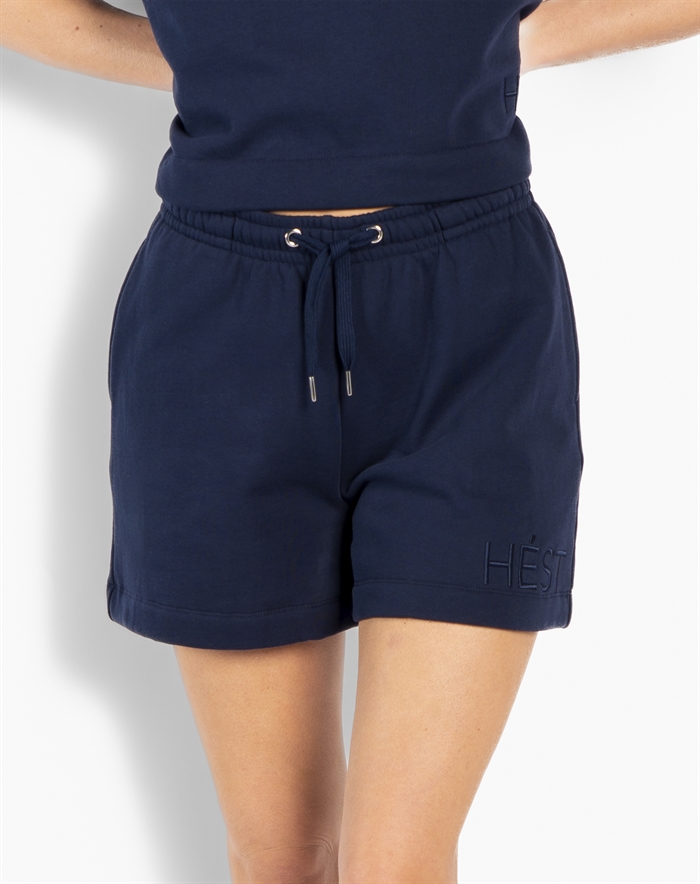 Hést - Gabriela Shorts — Navy Blazer