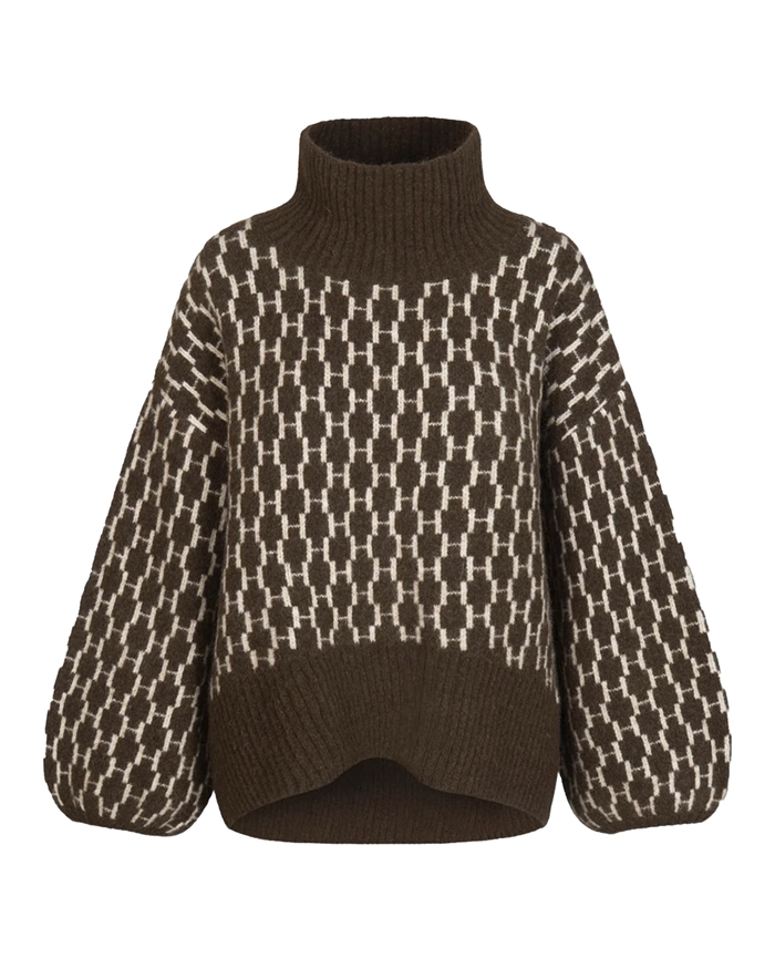 Hést - Fam New Pattern Strik - Dark Earth