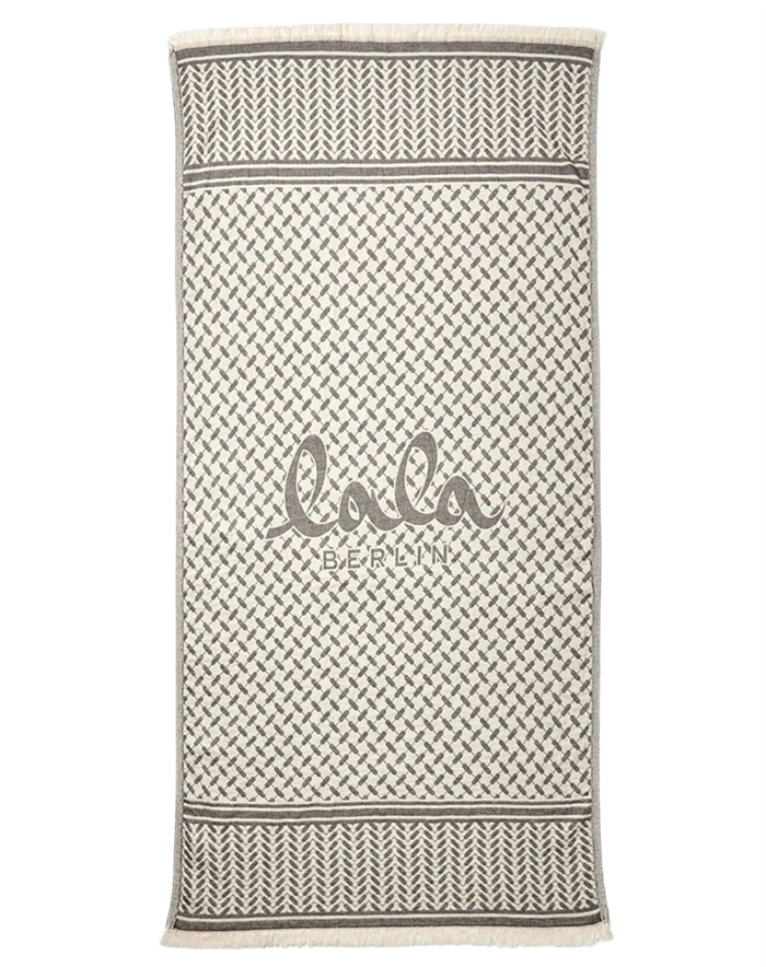 Benice Beach Blanket - Lala Berlin