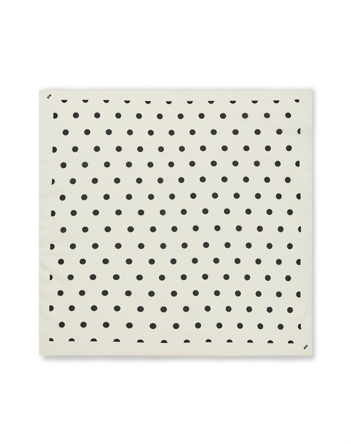 Mads Nørgaard - Soft Cooton Self Dot Tørklæde - Dot AOP Black 