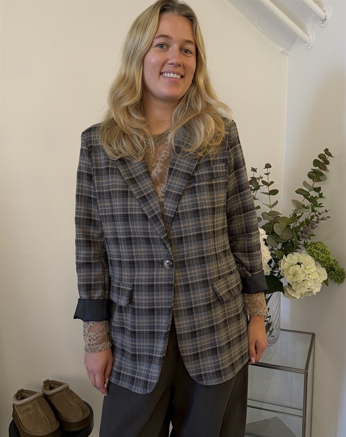 PRE SALE // Marta du Chateau - MDCCharm Blazer - Grey