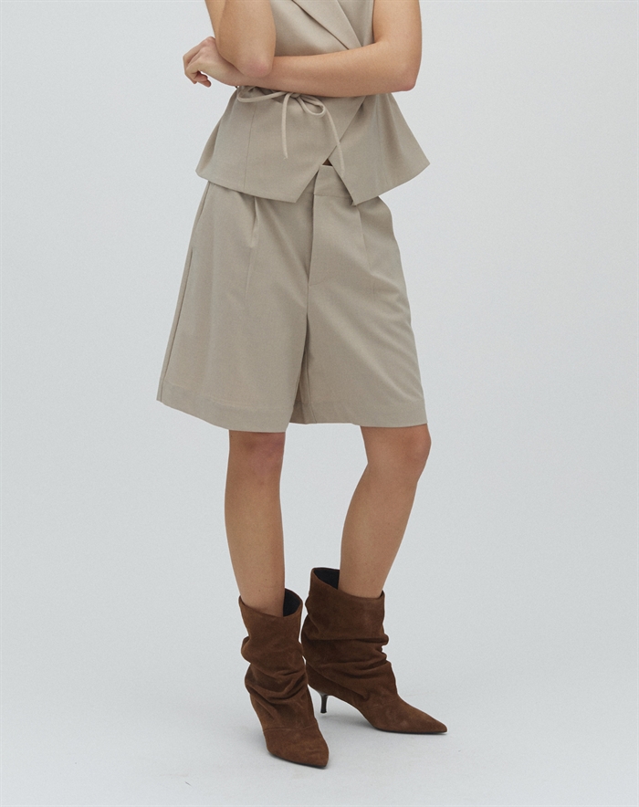 Mbym - Guri-M Shorts - Light Sand