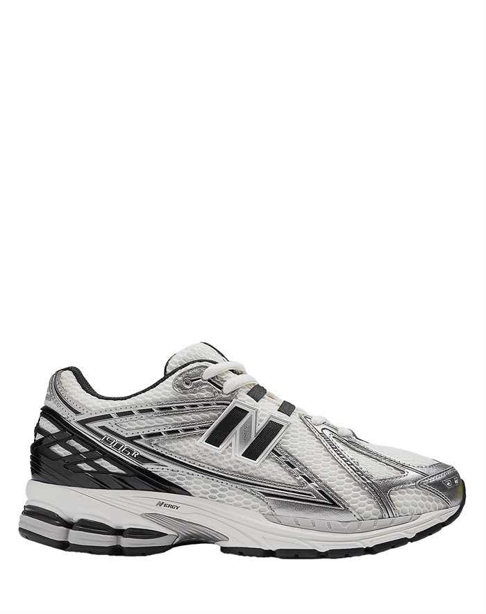 New Balance - M1906RER Sneakers - Silver Metallic/Black/Sea Salt