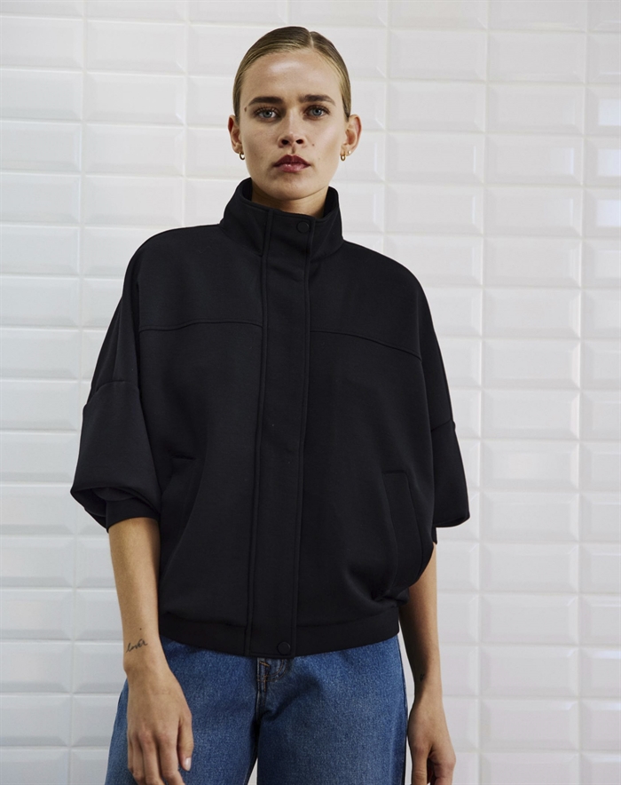 With Black - SLMermaid Ziop Jakke - Black