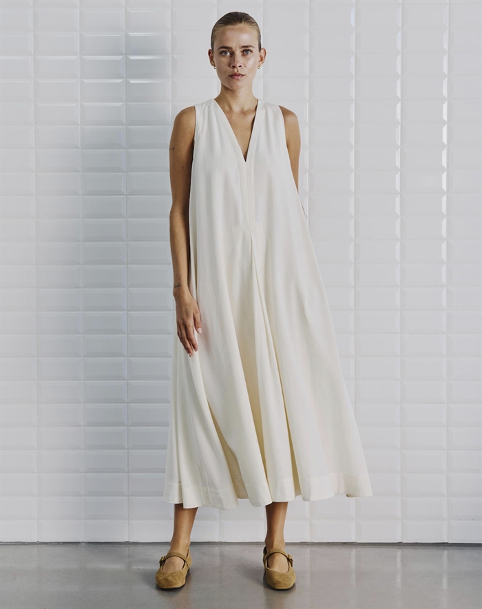 WithBlack - WBLIsolde Midi Kjole - Cloud