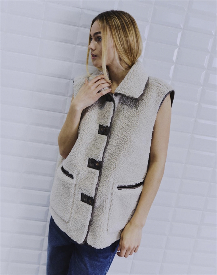Withblack - WBLIris Bondoed Waistcoat - Birch/Brown