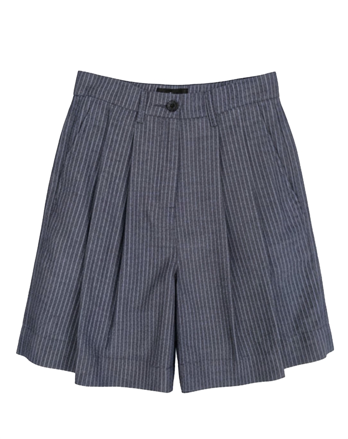 Withblack - WBLWillow Blue Long Bermuda Shorts - Navy Stripe