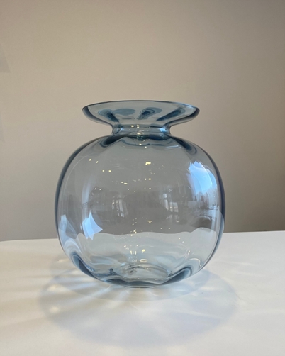Anna Von Lipa Balloon Vase Swirl Blue Smoke Shop Online Hos Blossom