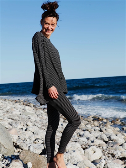 Comfy Copenhagen Pleasing Leggings Black Small Stripe Shop Online Hos Blossom