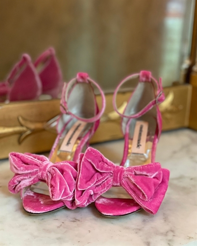 Custommade Marita Velvet Stiletter Fuchsia Pink Shop Online Hos Blossom
