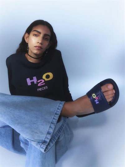 H2O x Pieces Pcmixtape Sweatshirt Navy Blazer Shop Online Hos Blossom