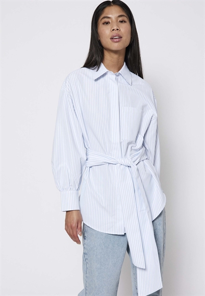 Norr Mona Oversize Skjorte Off White-Shop Online Hos Blossom