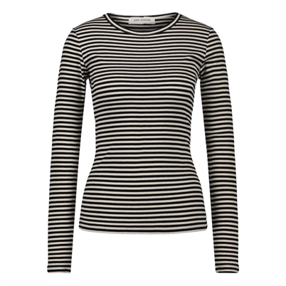 Sofie Schnoor SNOS433 Bluse Black Striped-Shop Online Hos Blossom