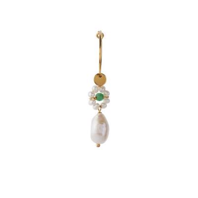 Stine A Heavenly Flower Pearl Ørering With Green Stone And Pearl Shop Online Hos Blossom