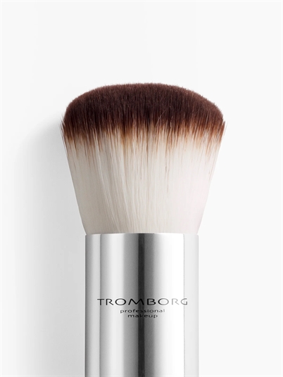 Tromborg Deluxe Kabuki Brush Shop Online Hos Blossom